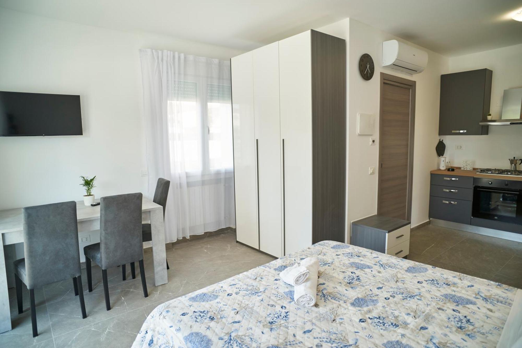 Villa Borghesi Suites Fronte Mare Rimini Exteriör bild
